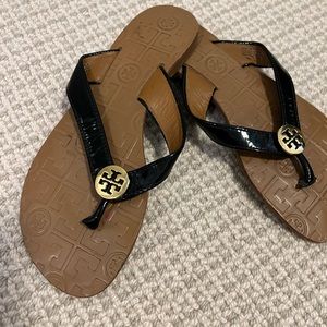 Womens size 6 tory burch flip flops
